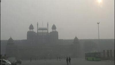 The Red Fort engulfed in smog during polluted months. (File photo) The Red Fort engulfed in smog during polluted months. (File photo)