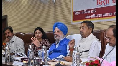 Union minister Hardeep Singh Puri chairing District Development Coordination and Monitoring Committee meeting in Varanasi on September 15. (Sourced) Union minister Hardeep Singh Puri chairing District Development Coordination and Monitoring Committee meeting in Varanasi on September 15. (Sourced)