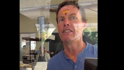 The foreigner further adds that he is conversant not only in Kannada but also in Tamil, Telugu, and Hindi. (Instagram/sira_to_australia)