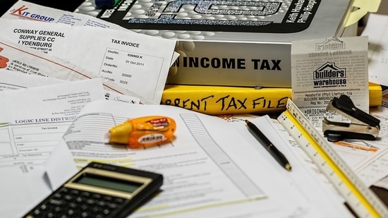 Income tax return deadline (Pixabay)