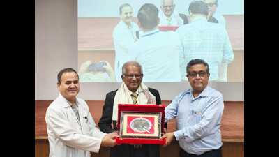 Dr Mohan Isaac highlighted de-institutionalisation came for better, but it backfired with not enough provisions for their supervision in society. This has led to a large number of homeless mentally ill people. (HT Photo) Dr Mohan Isaac highlighted de-institutionalisation came for better, but it backfired with not enough provisions for their supervision in society. This has led to a large number of homeless mentally ill people. (HT Photo)