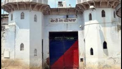 Earlier lodged in Patiala jail, Sandeep Singh alias Sunny has been facing a trial in the sensational 2022 Amritsar daylight murder case of Shiv Sena leader Sudhir Suri. Earlier lodged in Patiala jail, Sandeep Singh alias Sunny has been facing a trial in the sensational 2022 Amritsar daylight murder case of Shiv Sena leader Sudhir Suri.