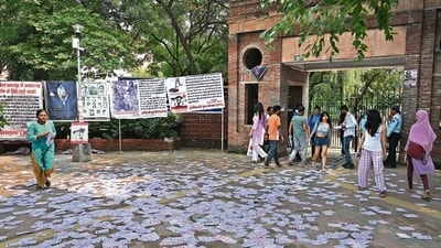 ABVP, NSUI clash at KMC College on final day of DUSU campaigning (Photos: Vipin Kumar/ HT (For representational purposes only)