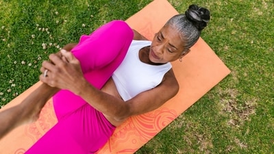 It is important to take care of your mom's needs after 50, and fitness trainer Navneeth has shared 4 exercises that can get rid of her knee pain in 30 days. (Pexel) It is important to take care of your mom's needs after 50, and fitness trainer Navneeth has shared 4 exercises that can get rid of her knee pain in 30 days. (Pexel)