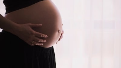 Karnataka's MMR highlights vulnerabilities in maternal health despite better performance compared to high-burden northern states. (Unsplash) Karnataka's MMR highlights vulnerabilities in maternal health despite better performance compared to high-burden northern states. (Unsplash)