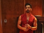 Harshvardhan Rane says that he is going to pay his own entourage costs. Harshvardhan Rane says that he is going to pay his own entourage costs.