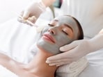 Parlour facials can be a risky business, especially when they try to perform medical-grade procedures like hydrafacials, dermaplaning, or even chemical peels. 