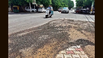 According to official records, over 50 development projects remain incomplete despite tender allotments and passed deadlines. (Gurpreet Singh/HT) According to official records, over 50 development projects remain incomplete despite tender allotments and passed deadlines. (Gurpreet Singh/HT)