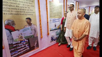 Chief minister Yogi Adityanath with deputy CM Brajesh Pathak during launch of Sewa Pakhwada to mark the 75th birthday of Prime Minister Narendra Modi, in Lucknow, Wednesday. (PTI Photo) Chief minister Yogi Adityanath with deputy CM Brajesh Pathak during launch of Sewa Pakhwada to mark the 75th birthday of Prime Minister Narendra Modi, in Lucknow, Wednesday. (PTI Photo)