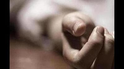 Parents gave statement ruling out foul play; police conducted inquiry under Section 194 of BNSS before handing body to kin after autopsy. (Getty Images/iStockphoto) Parents gave statement ruling out foul play; police conducted inquiry under Section 194 of BNSS before handing body to kin after autopsy. (Getty Images/iStockphoto)