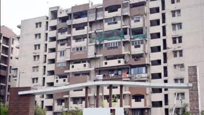 The court permitted residents to take their belongings, including bathroom fittings and electrical items. (HT PHOTO) The court permitted residents to take their belongings, including bathroom fittings and electrical items. (HT PHOTO)