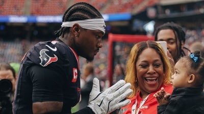 Meet Stefon Diggs' daughter, Nova, born in 2016 (Instagram/diggthis_)