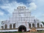 The pandal under construction in Lucknow’s Jankipuram (HT Photo) The pandal under construction in Lucknow’s Jankipuram (HT Photo)