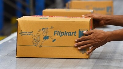 Top 5 camera-centric phones under  ₹30,000 to buy during Flipkart sale. (Bloomberg)