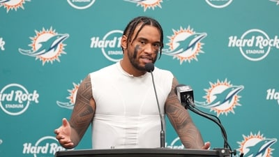 Miami Dolphins prepare to face Buffalo Bills on September 18, with both teams struggling this season. Dolphins quarterback Tua Tagovailoa praises Bills' Josh Allen, highlighting his exceptional skills. (AP Photo/Rebecca Blackwell) (AP) Miami Dolphins prepare to face Buffalo Bills on September 18, with both teams struggling this season. Dolphins quarterback Tua Tagovailoa praises Bills' Josh Allen, highlighting his exceptional skills. (AP Photo/Rebecca Blackwell) (AP)
