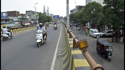 Thakurdwara flyover is a two-lane flyover, for both sides of traffic, which connects Ghanta Ghar to near New Bus Adda on the GT Road. (Sakib Ali/HT Photo) Thakurdwara flyover is a two-lane flyover, for both sides of traffic, which connects Ghanta Ghar to near New Bus Adda on the GT Road. (Sakib Ali/HT Photo)