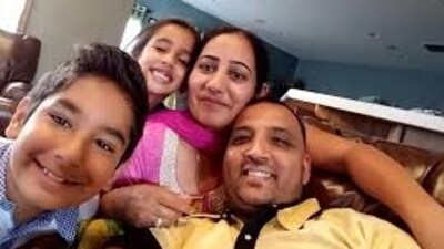 Paramjit Singh was detained over a month ago in Chicago on 30 July upon his return from his visit to India. Paramjit Singh was detained over a month ago in Chicago on 30 July upon his return from his visit to India.