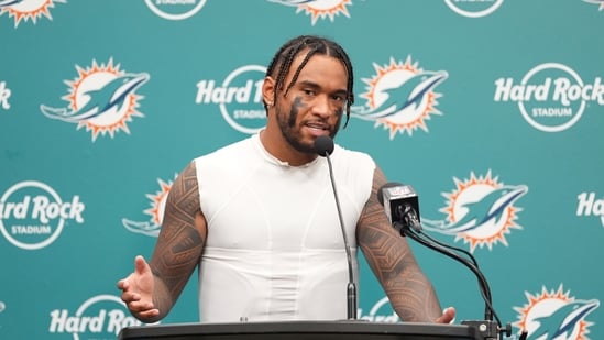 Miami Dolphins prepare to face Buffalo Bills on September 18, with both teams struggling this season. Dolphins quarterback Tua Tagovailoa praises Bills' Josh Allen, highlighting his exceptional skills. (AP Photo/Rebecca Blackwell) (AP)