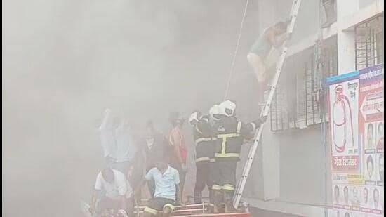 The incident occurred on September 7 around 2:30 pm in a SRA building in Dahisar East, killing three women.