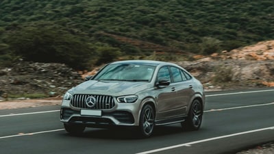 A Gurgaon man called out Mercedes E-Class owner after she littered on Golf Course Road. (Unsplash (Representational Image)) A Gurgaon man called out Mercedes E-Class owner after she littered on Golf Course Road. (Unsplash (Representational Image))