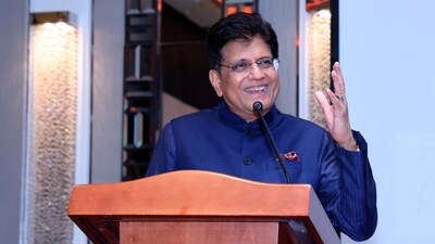 Union minister of commerce and industry Piyush Goyal addresses the Indian People's Forum Business Connect event in Dubai. (@PiyushGoyal) Union minister of commerce and industry Piyush Goyal addresses the Indian People's Forum Business Connect event in Dubai. (@PiyushGoyal)