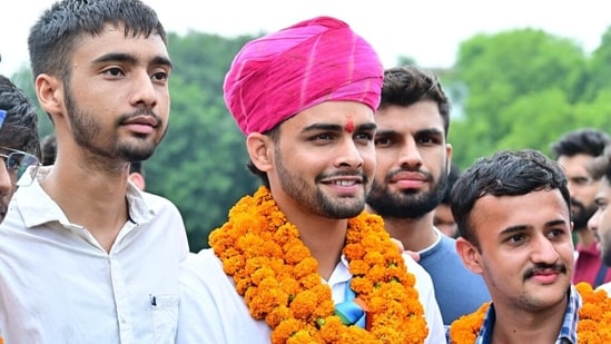 NSUI candidate Rahul Jhansla becomes the new DUSU Vice President (@rahuljhansla.in)