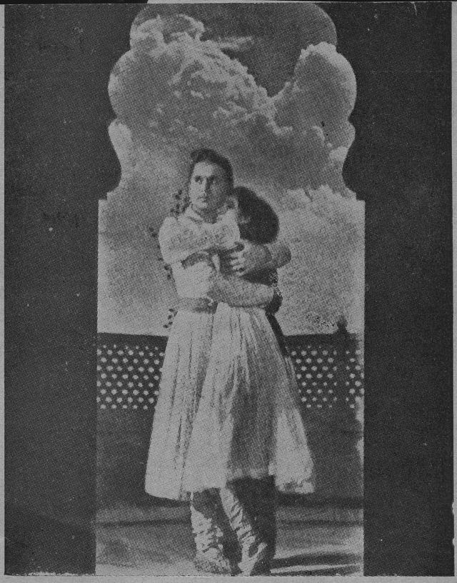 Dilip Kumar and Madhubala in a scene from Mughal-e-Azam (1960) Dilip Kumar and Madhubala in a scene from Mughal-e-Azam (1960)