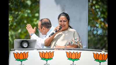 Mobile office to reach women, elderly, and disabled with easy grievance redress. Gupta also opened Delhi’s first cattle-dung biogas plant at Nangli Dairy. (Sanchit Khanna/HT) Mobile office to reach women, elderly, and disabled with easy grievance redress. Gupta also opened Delhi’s first cattle-dung biogas plant at Nangli Dairy. (Sanchit Khanna/HT)