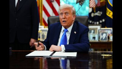 The United States government’s decision to increase H-1B visa fees was announced by US President Donald Trump on Friday. (Bloomberg) The United States government’s decision to increase H-1B visa fees was announced by US President Donald Trump on Friday. (Bloomberg)