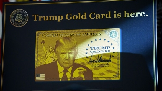 A Trump Gold Card sign in the Oval Office of the White House in Washington, DC, US, on Friday, Sept. 19, 2025. (Bloomberg)