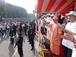 Chief minister Yogi Adityanath flags off NaMo Yuva Marathon from his official residence in Lucknow on Sunday. (HT)