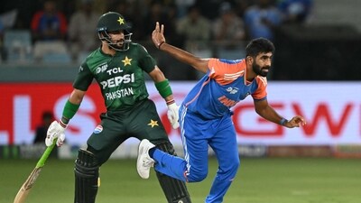 India's Jasprit Bumrah (R) bowls as Pakistan's Sahibzada Farhan watches during the Asia Cup 2025 (AFP) India's Jasprit Bumrah (R) bowls as Pakistan's Sahibzada Farhan watches during the Asia Cup 2025 (AFP)
