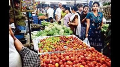 Tomato prices, which had shot up to  ₹60 per kg earlier in the month, have dropped to  ₹40 per kg in wholesale mandis. (HT Photo for representation)