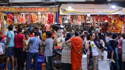 People throng Bhogal Market for shopping on the eve of the beginning of the 9-day Navratra festival, in New Delhi on Sunday. (Representative image/ ANI)
