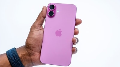 Planning to get the iPhone 16 series? Know where you can find the best deal. (Bloomberg)