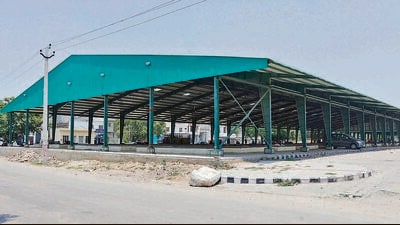 Paddy arrivals in prominent mandis are expected to pick up around September 25. (HT Photo) Paddy arrivals in prominent mandis are expected to pick up around September 25. (HT Photo)