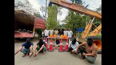 Police seized paraphernalia used for theft worth  ₹29.35 lakh from them. (REPRESENTATIVE PHOTOS)