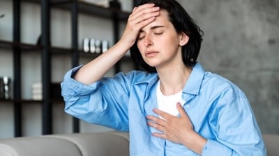 Some symptoms overlap, from chest pain to breathlessness. (Shutterstock)