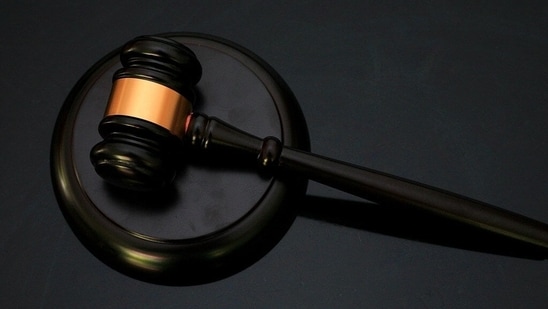 174 ministers face serious charges including those related to murder, kidnapping, and crimes against women. (Unsplash)
