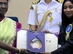 Shilpa Rao with President Droupadi Murmu Shilpa Rao with President Droupadi Murmu
