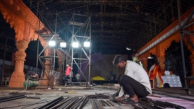 Preparations for the Bengal Club's Durga Utsav at Shivaji Park in Dadar. The 50% US tariffs on India came into effect on 27 August 2025. (HT_PRINT) Preparations for the Bengal Club's Durga Utsav at Shivaji Park in Dadar. The 50% US tariffs on India came into effect on 27 August 2025. (HT_PRINT)