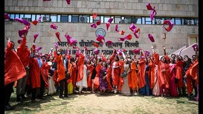 India has an opportunity in this churn. It can look beyond the H-1B mess and work to build a research and academic ecosystem that attracts the finest minds, especially the young. (HT Archive) India has an opportunity in this churn. It can look beyond the H-1B mess and work to build a research and academic ecosystem that attracts the finest minds, especially the young. (HT Archive)