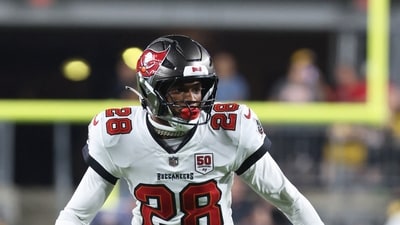 Shilo Sanders (28) in pass coverage against the Pittsburgh Steelers during the third quarter at Acrisure Stadium (IMAGN IMAGES via Reuters Connect)