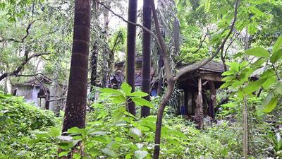 The ₹150-crore bungalow in Malabar Hill was built by the legendary eye specialist, Sir Jamshedji Duggan (Anshuman Poyrekar/HT Photo) The ₹150-crore bungalow in Malabar Hill was built by the legendary eye specialist, Sir Jamshedji Duggan (Anshuman Poyrekar/HT Photo)