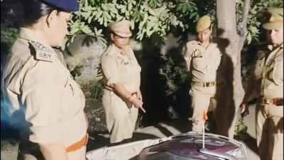 The suspect pulled out a country-made pistol and fired a shot at the police team. Upon this, the police fired two retaliatory shots at him, said a senior officer. (Sakib Ali/HT Photo) The suspect pulled out a country-made pistol and fired a shot at the police team. Upon this, the police fired two retaliatory shots at him, said a senior officer. (Sakib Ali/HT Photo)