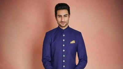 The impressive bandhgala Sherwani is a classic to the ethnic wardrobe and can never fail to make a statement. The golden buttons and cufflings are just eye catching and adds a touch of sophistication to the entire look. The impressive bandhgala Sherwani is a classic to the ethnic wardrobe and can never fail to make a statement. The golden buttons and cufflings are just eye catching and adds a touch of sophistication to the entire look.