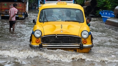 Heavy rainfall that continued for almost seven hours between Monday night and early Tuesday morning inundated large parts of Kolkata. (File) (HT Photo/Samir Jana)