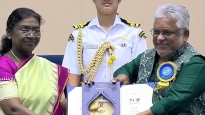 Sudipto Sen with the President of India