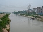 From Haiderpur to Inderlok, canal banks to be cleared of malba and silt, making way for landscaped walking tracks and open cultural venues. (Vipin Kumar/HT)