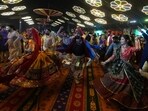 Dr Krunal cautions against painkillers during Garba, highlighting their kidney risks when dehydrated. Dr Krunal cautions against painkillers during Garba, highlighting their kidney risks when dehydrated.